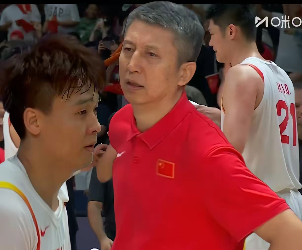 九游体育-深圳男篮训练开放日，今晨止住颓势引欢呼，意甲在即，年轻球员得到机会的简单介绍